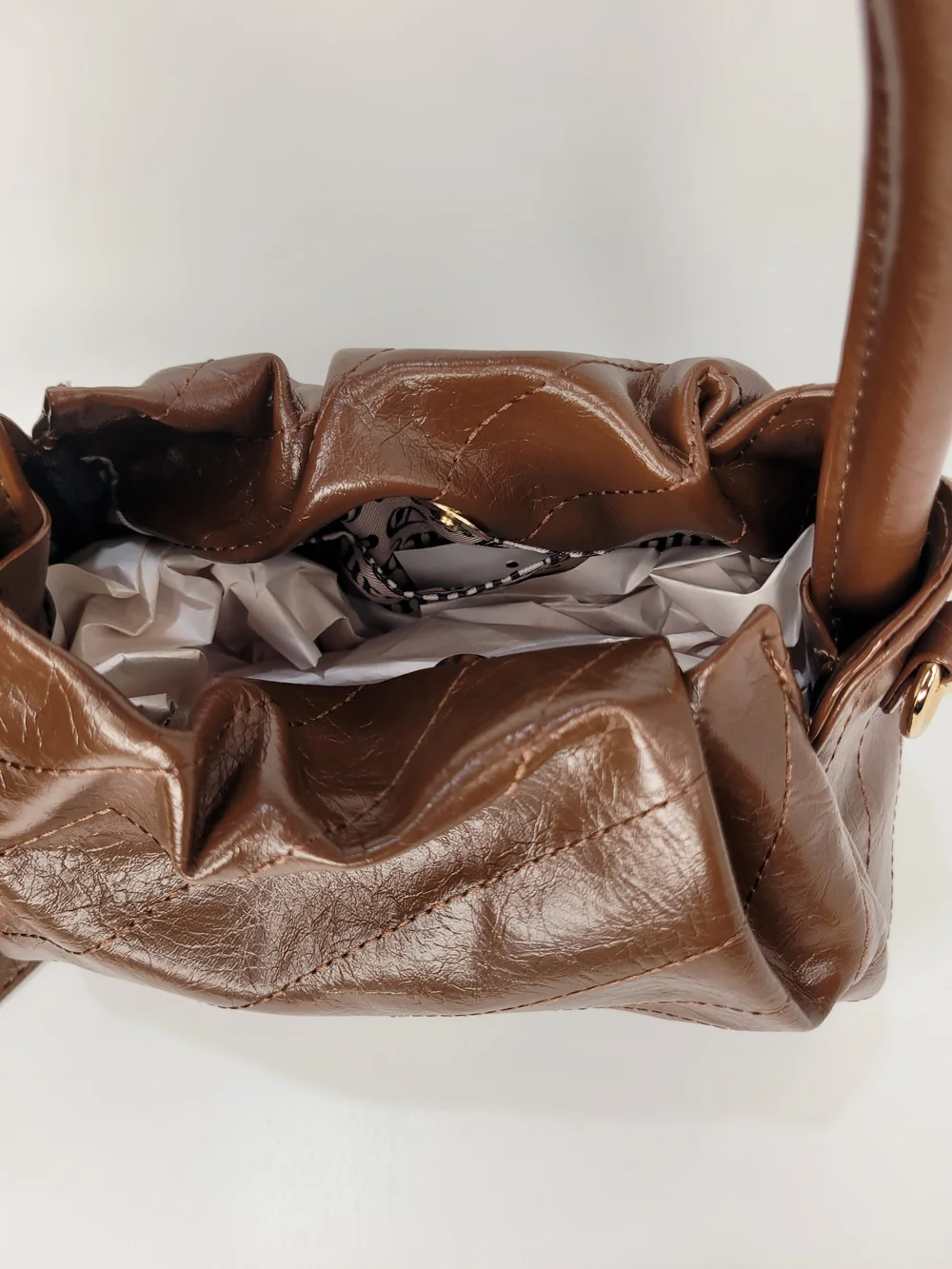 👉✨️ Juicy Couture Brown  Soft Spoken Chocloate Crossbody Bag